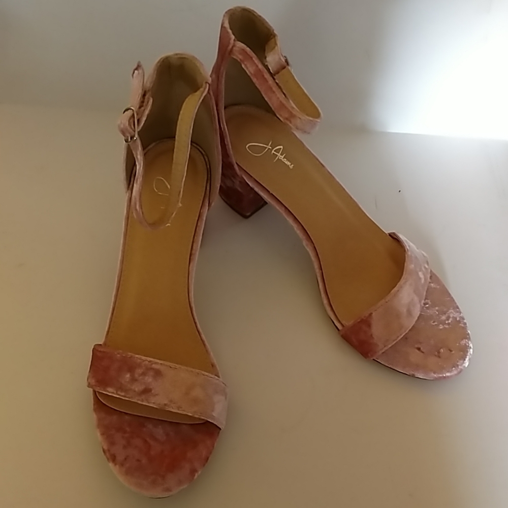 J Adams Pink Velvet Shoes Ankle Straps Size 9 NWOT